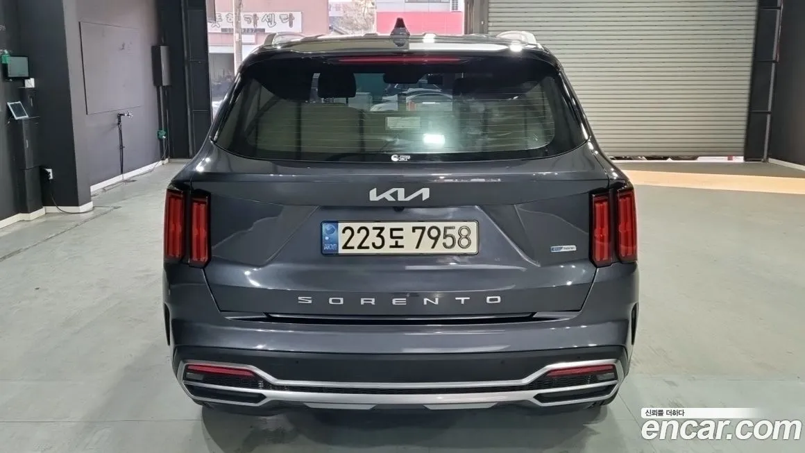 Kia Sorento — фото 6
