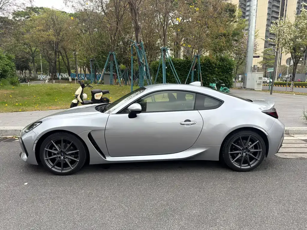 Subaru BRZ — фото 5