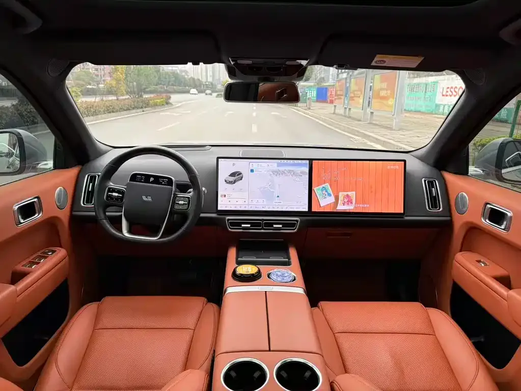 Li Auto L8 2024 из CN, фото 2
