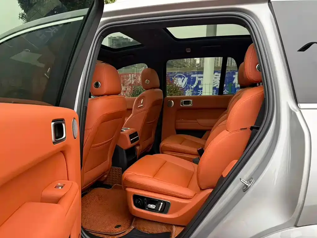 Li Auto L8 2024 из CN, фото 3