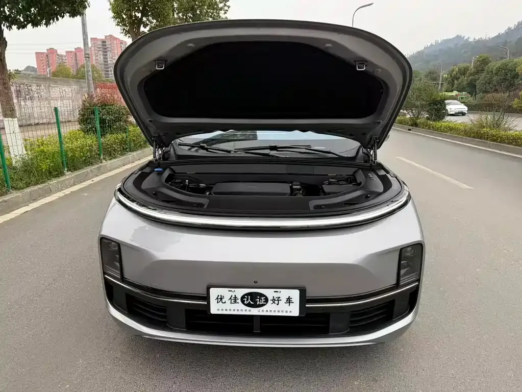 Li Auto L8 2024 из CN, фото 4