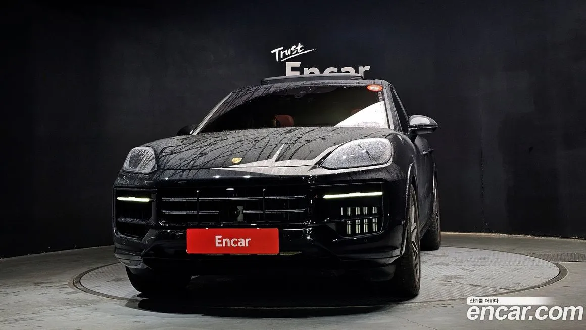 Porsche Cayenne 2025 из KR, фото 3