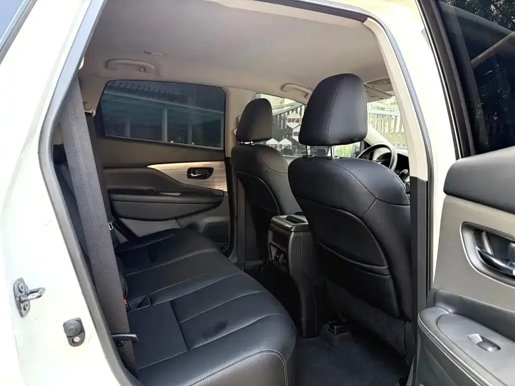 Nissan Murano 2023 из CN, фото 3
