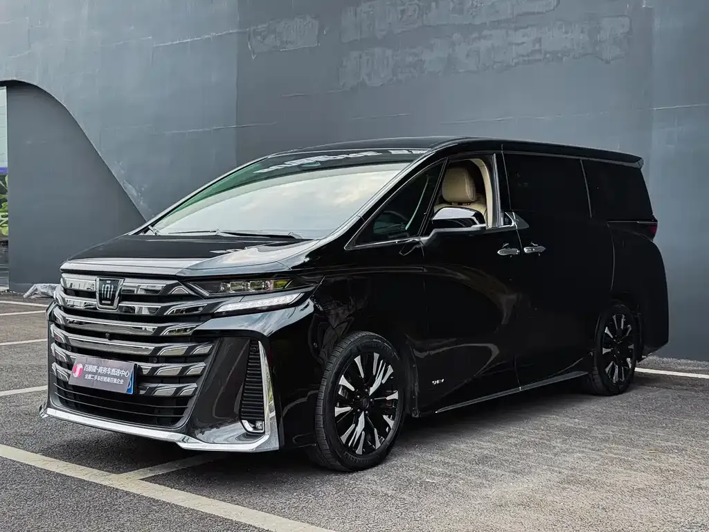 Toyota Vellfire 2024 из CN, фото 9
