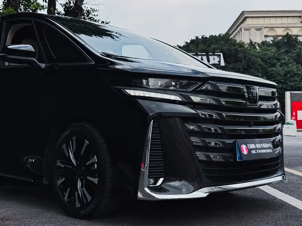Toyota Vellfire 2024 из CN, фото 4