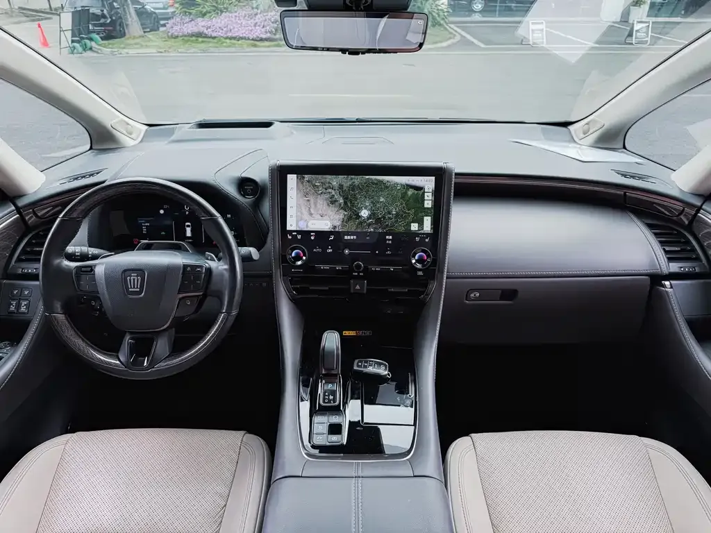 Toyota Vellfire 2024 из CN, фото 7