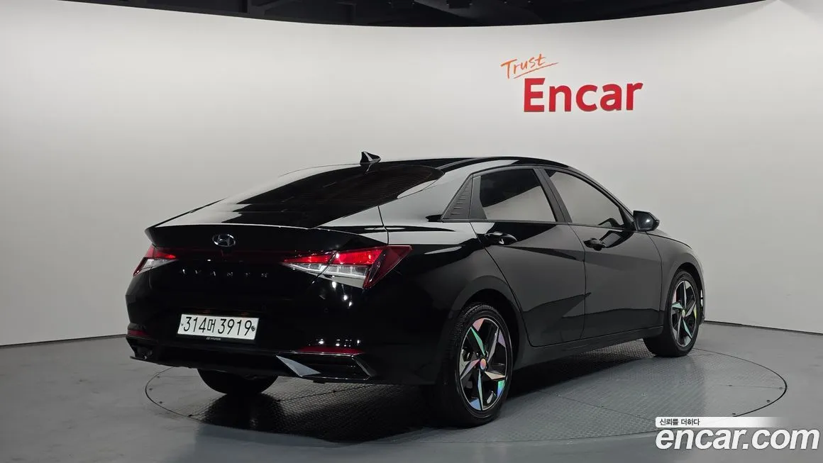 Hyundai AVANTE 2021 из KR, фото 4