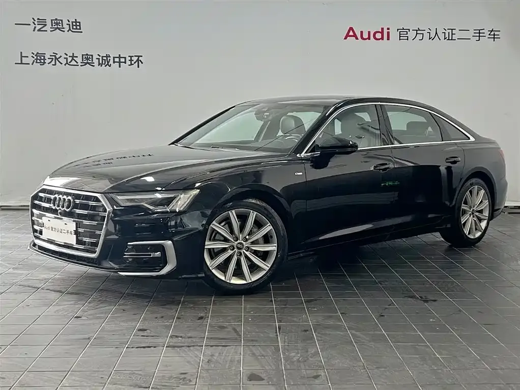 Audi A6L — фото 1