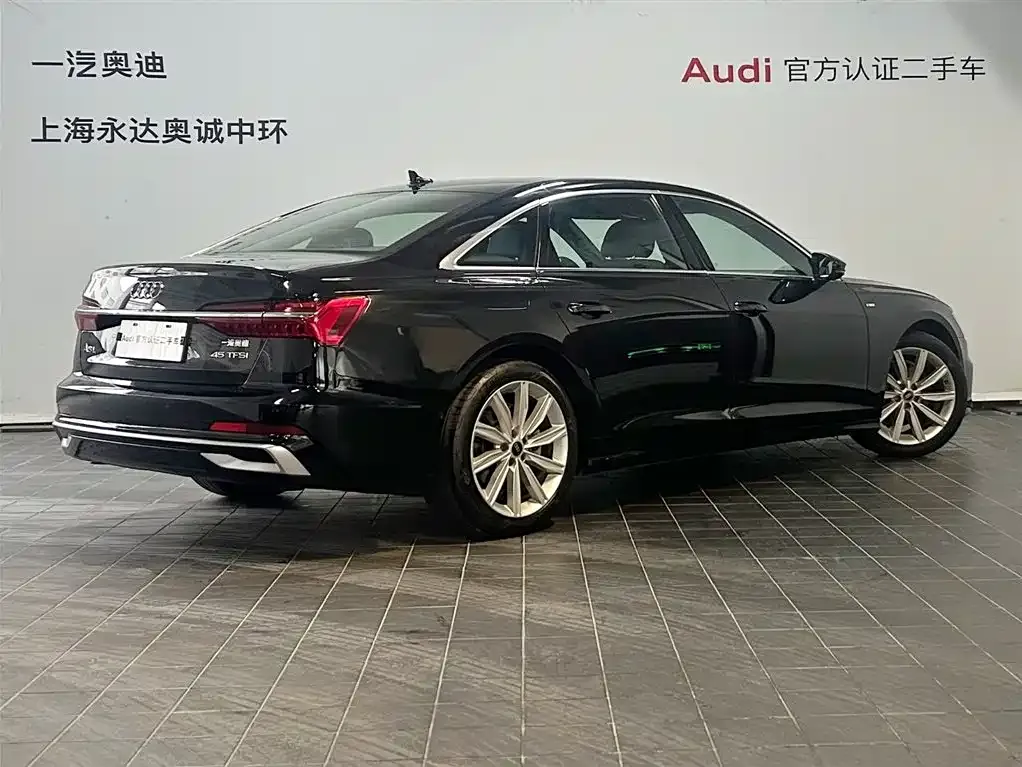 Audi A6L — фото 4