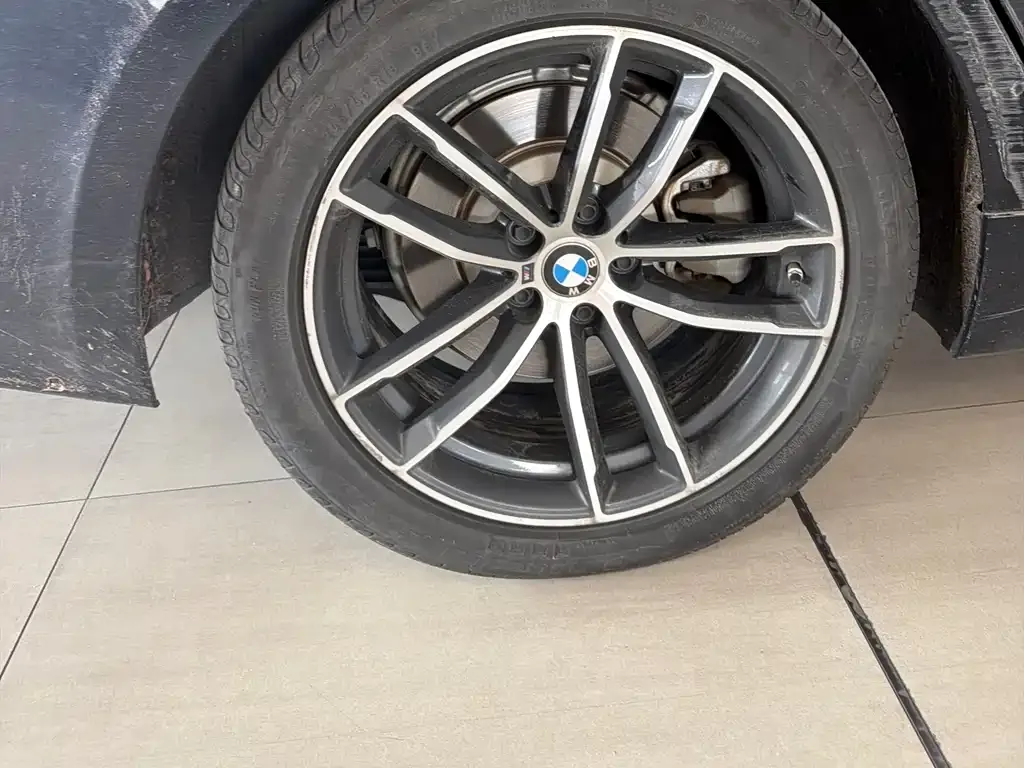BMW 5 Series New Energy — фото 5