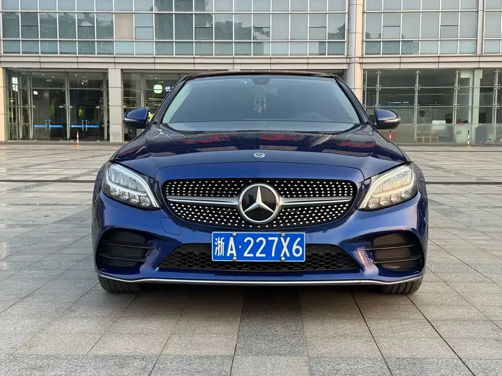 Mercedes-Benz C-Class — фото 2