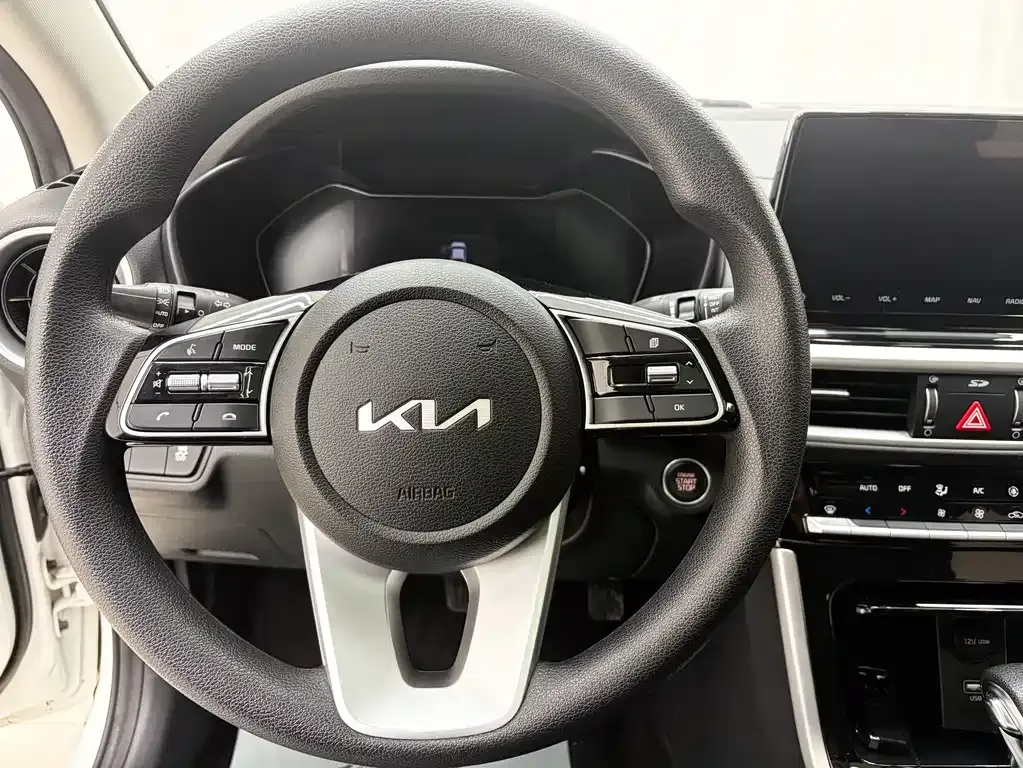 Kia K3 2022 из CN, фото 9