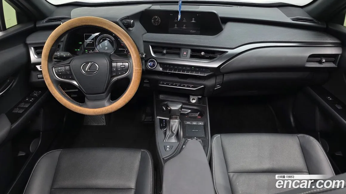 Lexus UX 2021 из KR, фото 3