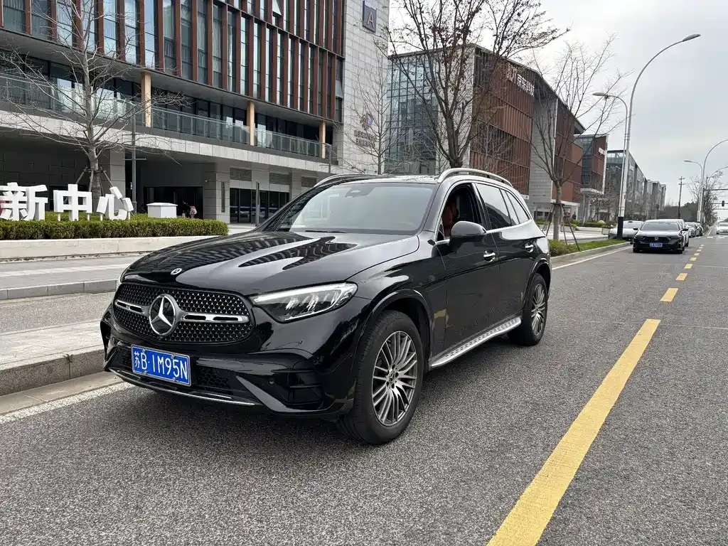 Mercedes-Benz GLC — фото 1