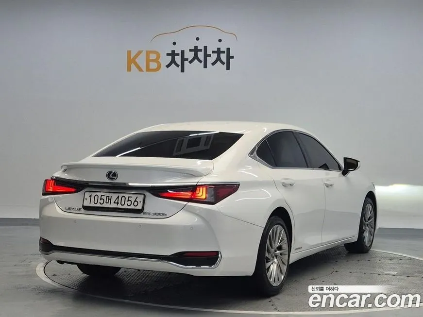 Lexus ES 2021 из KR, фото 2