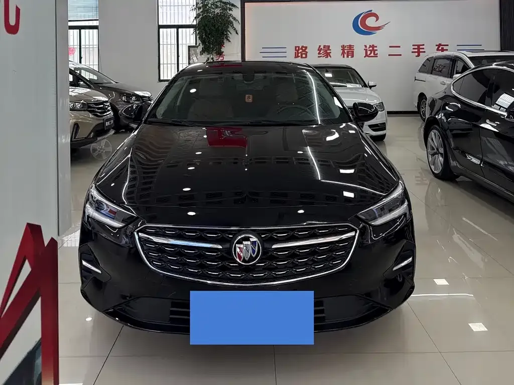 Buick Regal 2023 из CN, фото 2