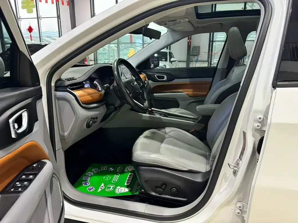 Jeep Compass 2022 из CN, фото 5