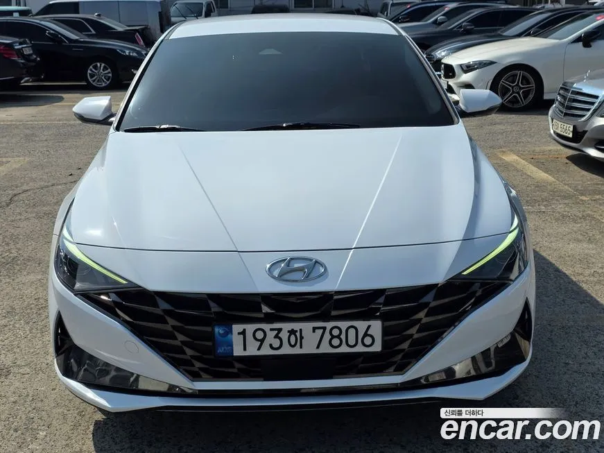 Hyundai AVANTE — фото 8