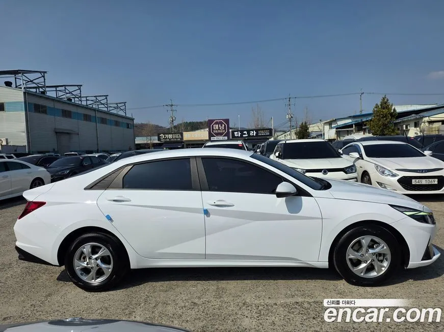 Hyundai AVANTE — фото 6