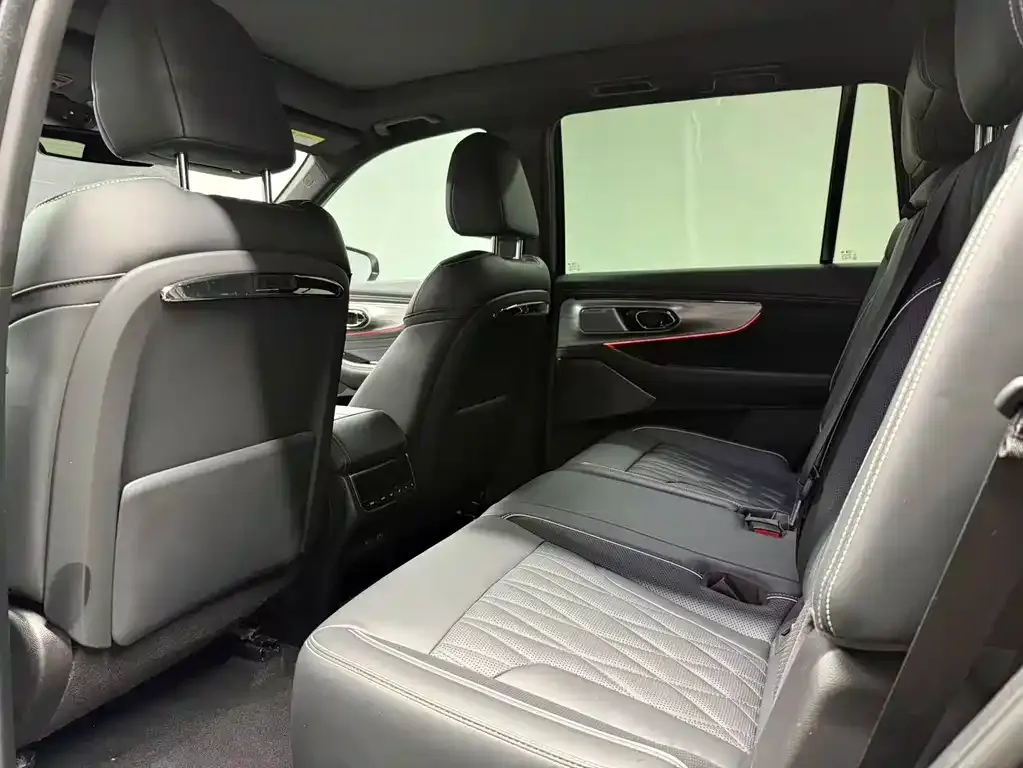 GAC Motor Trumpchi GS8 — фото 9