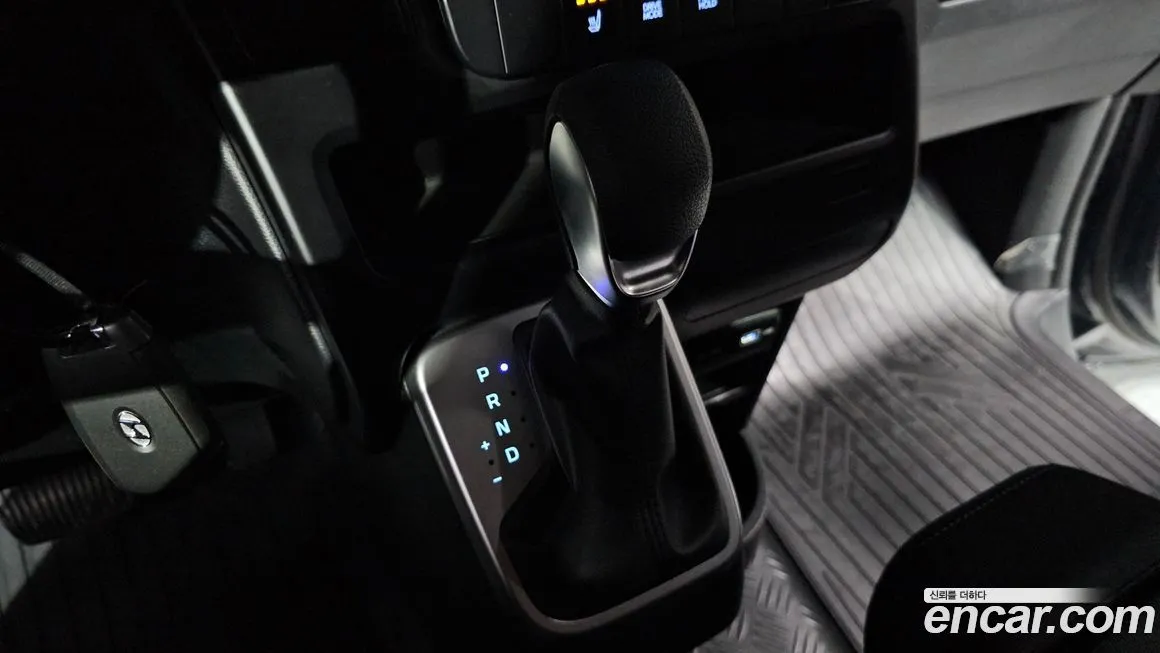 Hyundai Staria — фото 3