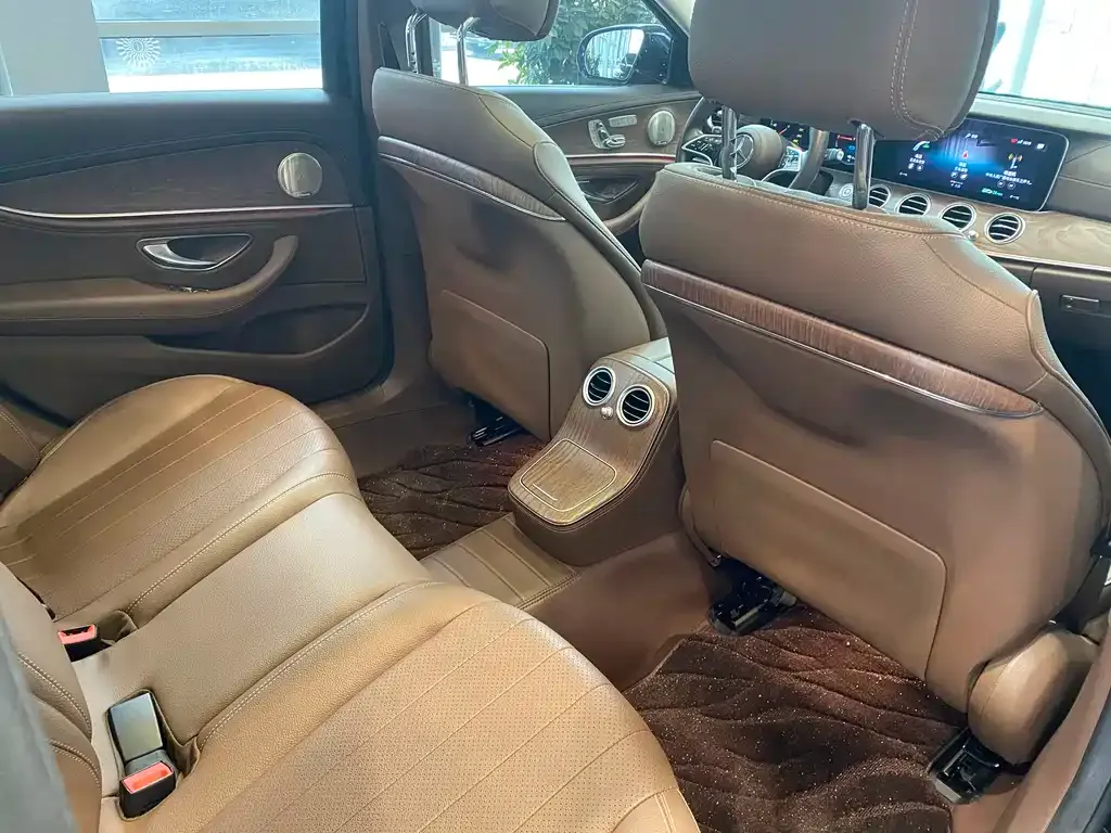 Mercedes-Benz E-Class New Energy — фото 4