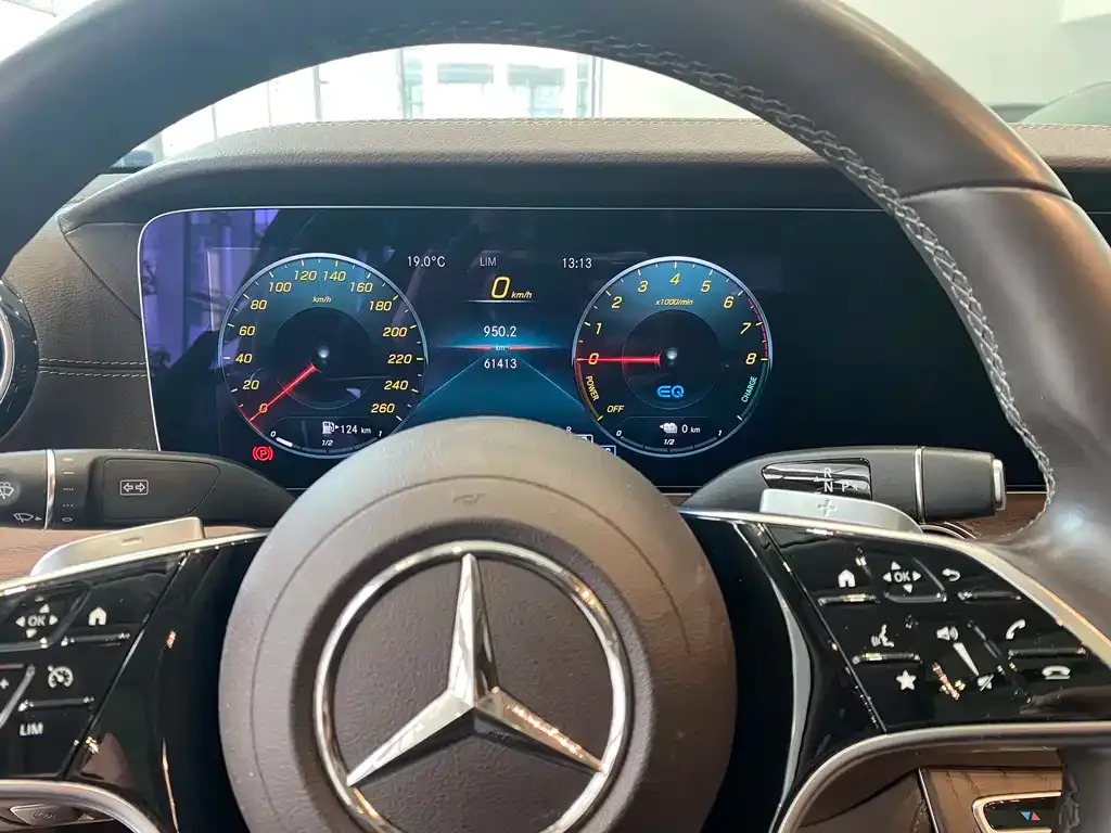 Mercedes-Benz E-Class New Energy — фото 6