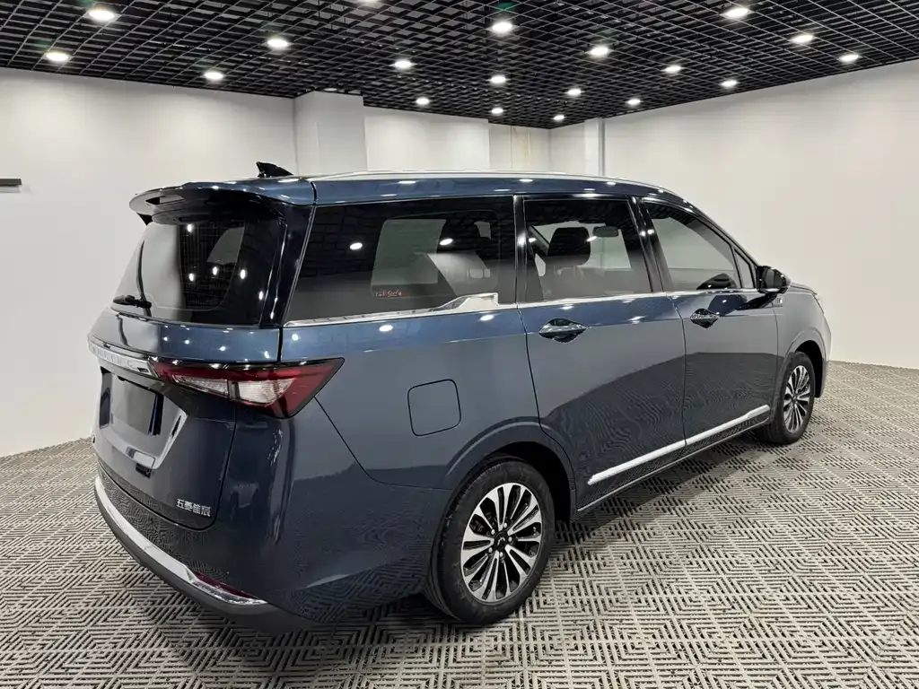 Wuling Jiachen 2022 из CN, фото 3
