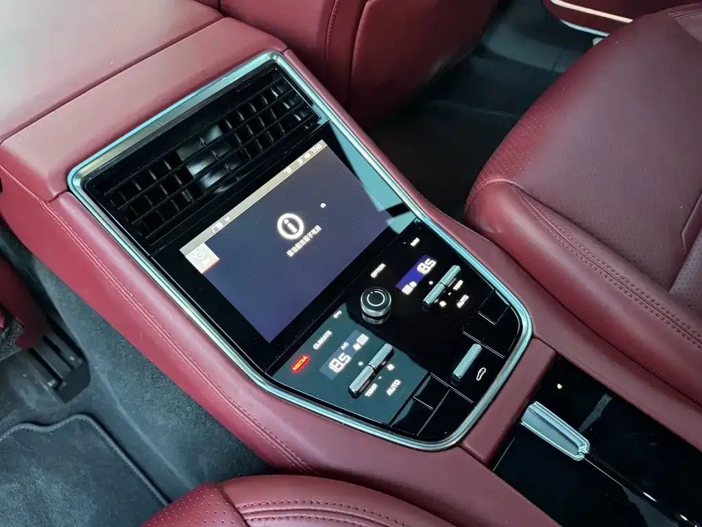 Porsche Panamera 2022 из CN, фото 3