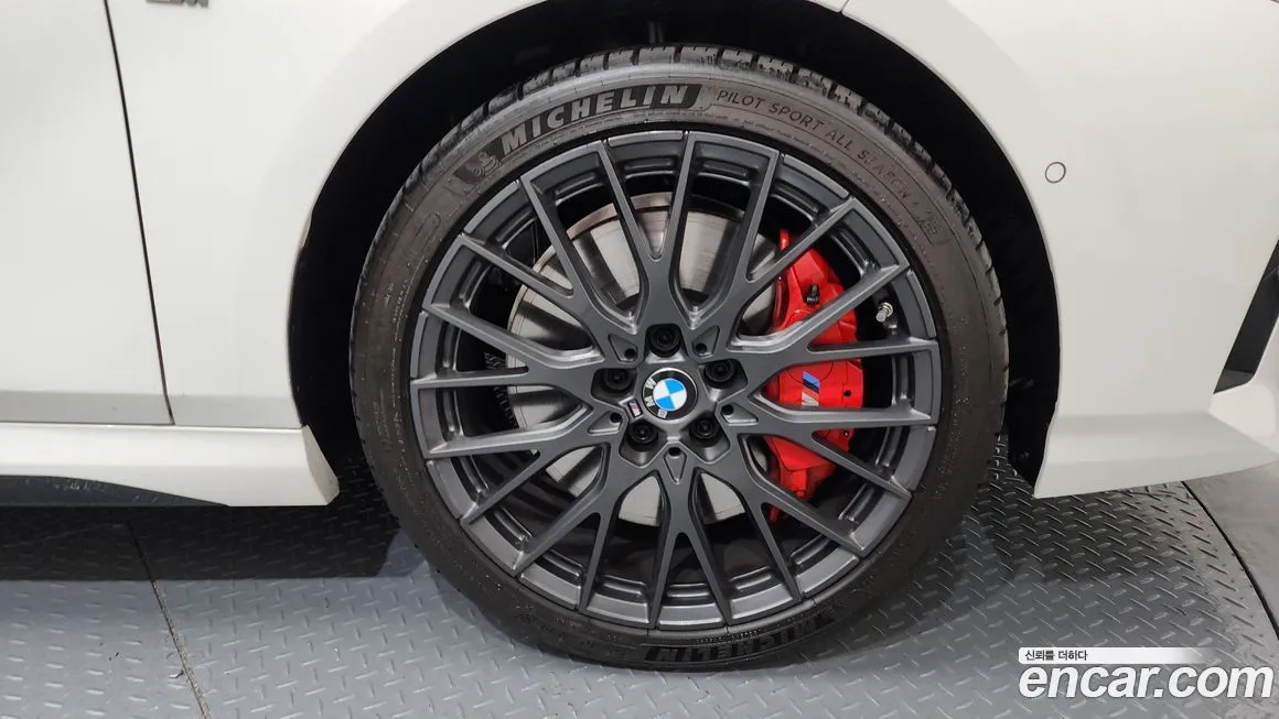 BMW 1-Series 2025 из KR, фото 6