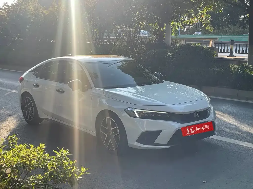 Honda Civic — фото 3