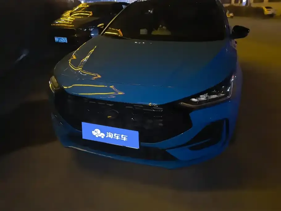Ford Focus — фото 7