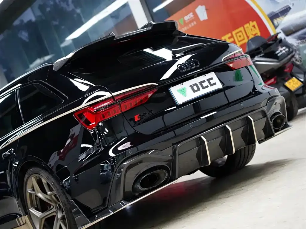 Audi RS 6 2024 из CN, фото 8
