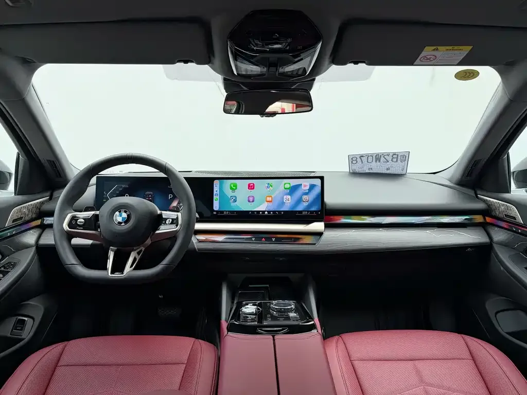 BMW 5 Series 2026 из CN, фото 4