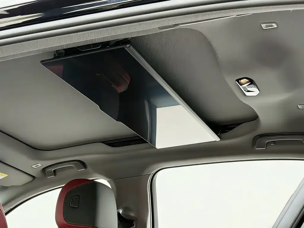 BMW 5 Series 2026 из CN, фото 5