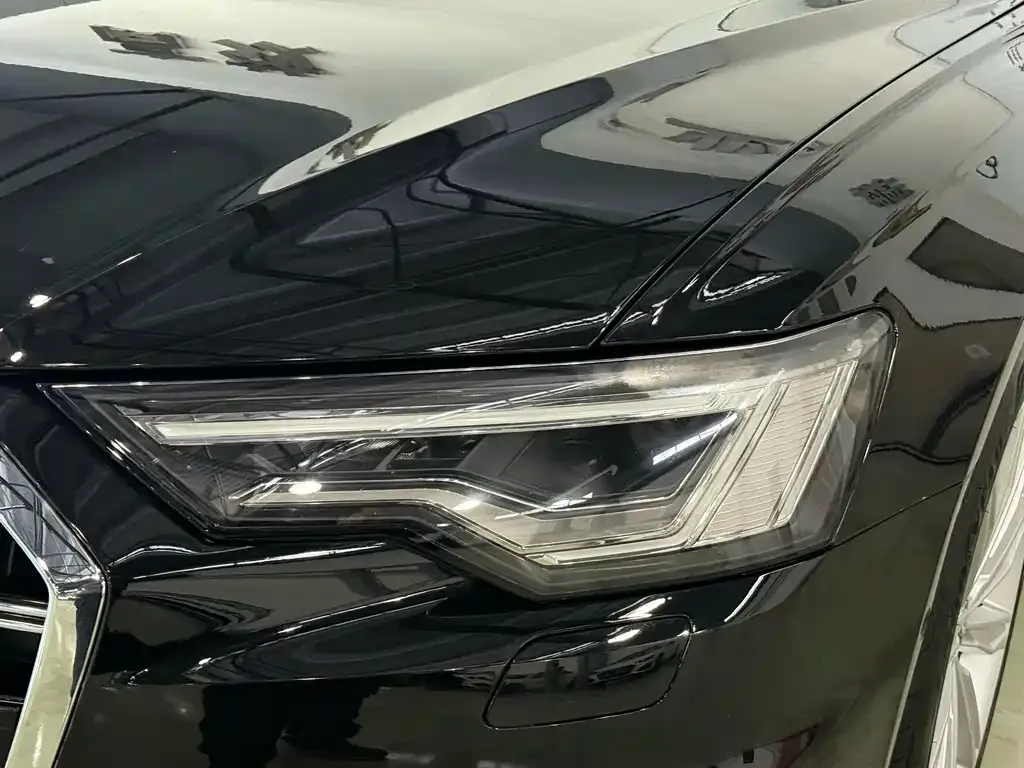 Audi A6L 2024 из CN, фото 6