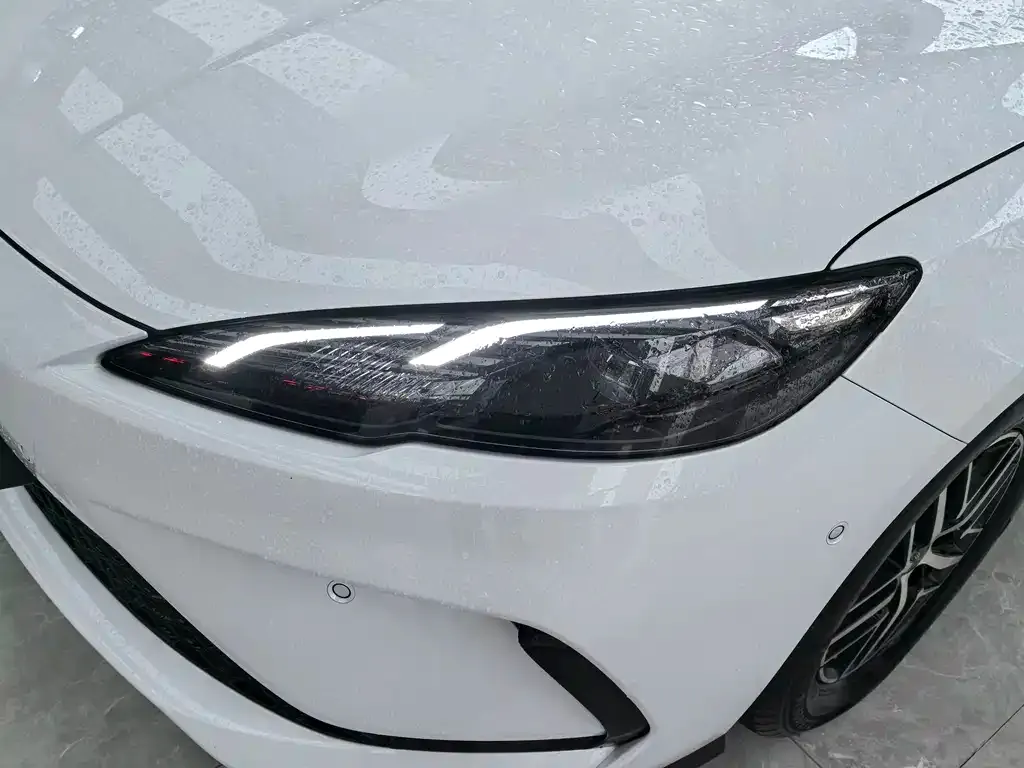 BYD Seal 05 DM-i — фото 4