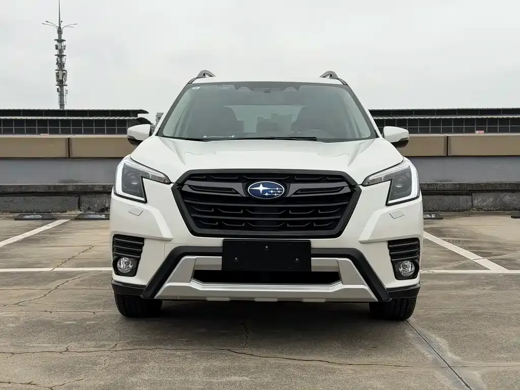 Subaru Forester 2022 из CN, фото 3