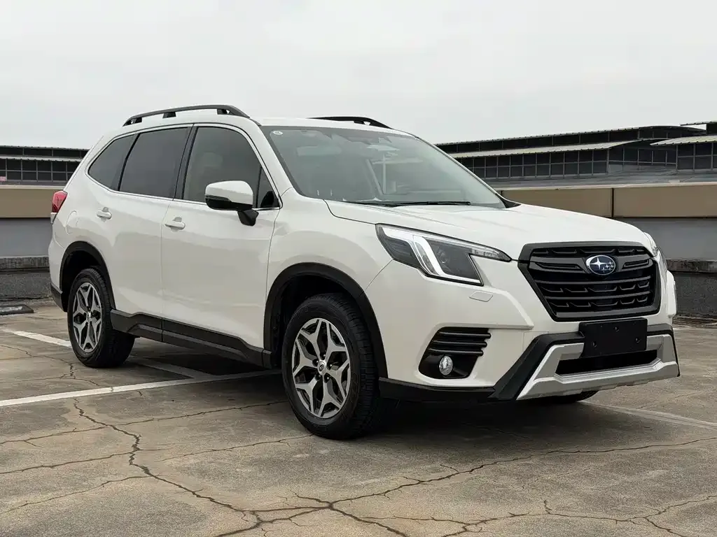 Subaru Forester 2022 из CN, фото 4