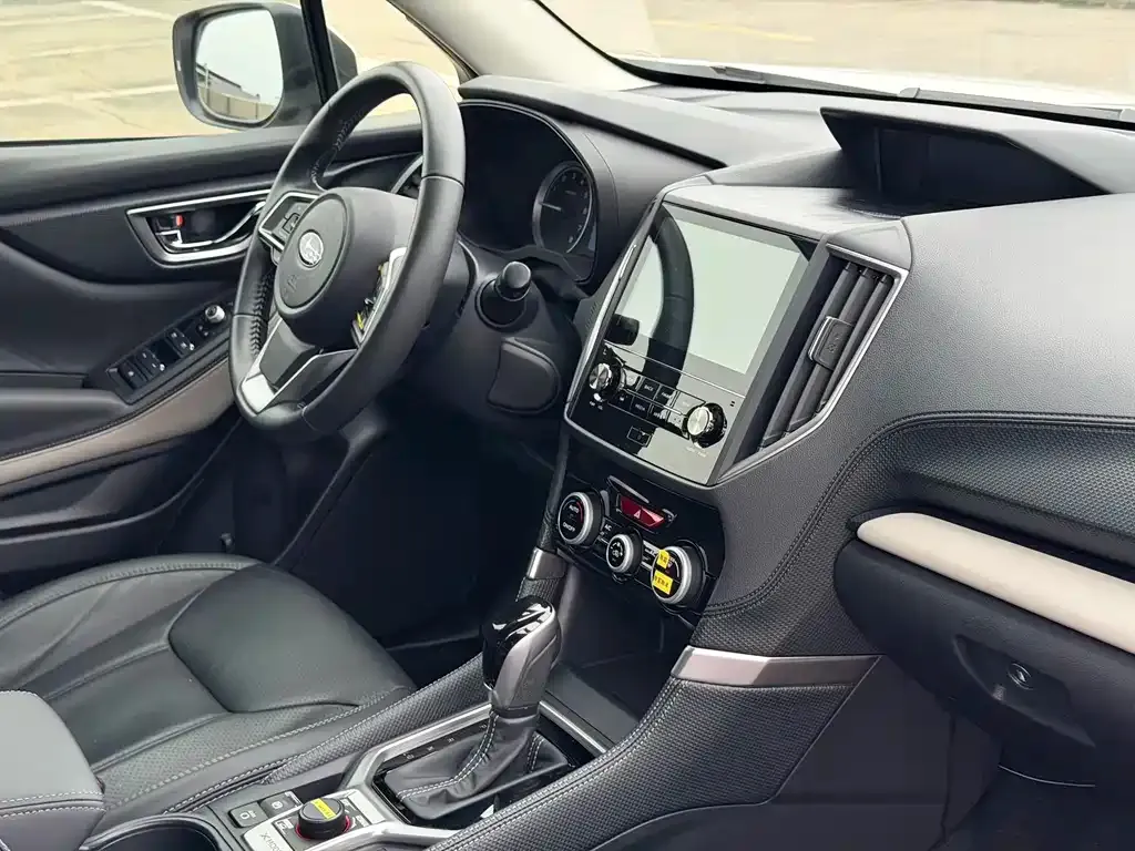 Subaru Forester 2022 из CN, фото 7