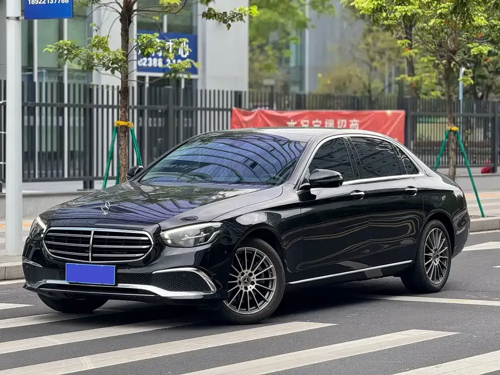 Mercedes-Benz E-Class 2023 из CN, фото 1