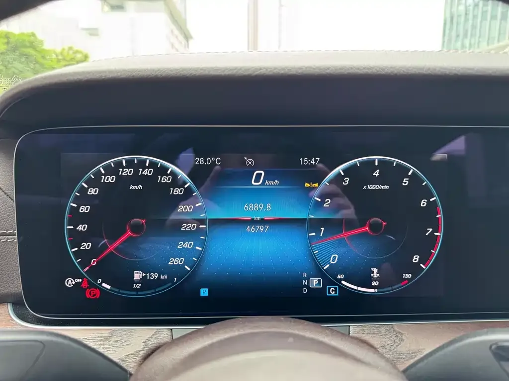 Mercedes-Benz E-Class 2023 из CN, фото 2