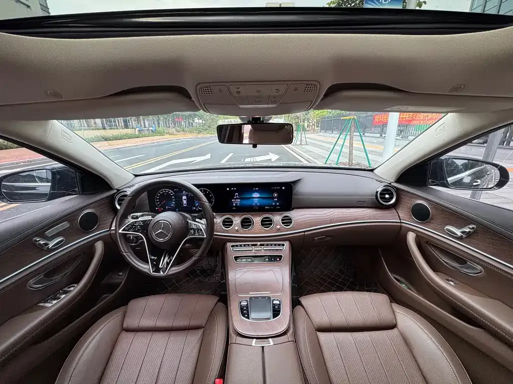 Mercedes-Benz E-Class 2023 из CN, фото 9