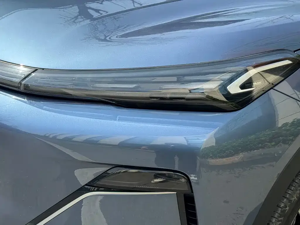 Geely 银河星舰7 — фото 8
