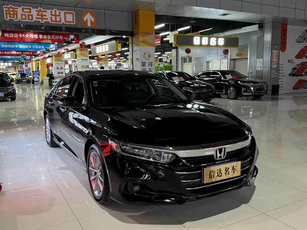 Honda Accord — фото 10