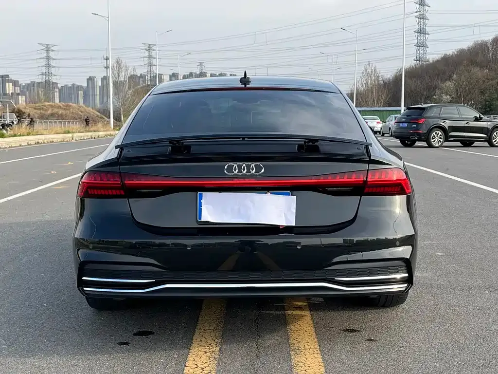Audi A7 — фото 6