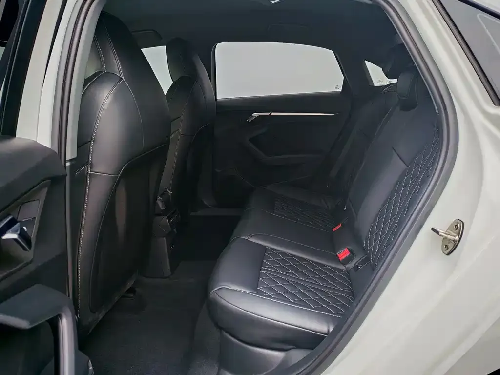 Audi A3 2022 из CN, фото 7