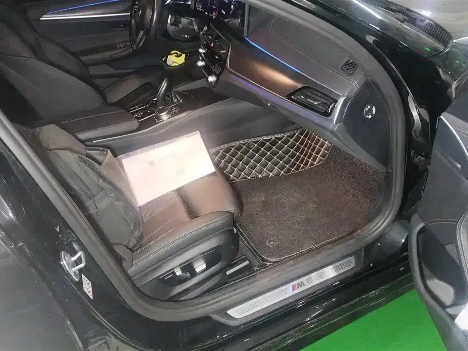 BMW 5 Series (Import) — фото 10