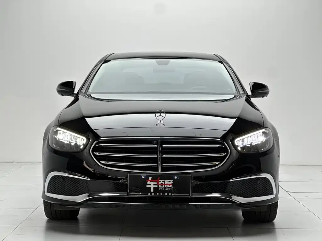 Mercedes-Benz E-Class 2023 из CN, фото 5