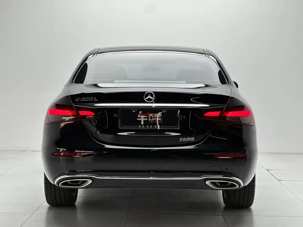 Mercedes-Benz E-Class 2023 из CN, фото 2